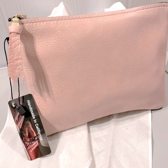 Zina Kao’The Soft Monroe’ Pale Pink Pebbled genuine Leather Zip Cosmetic Bag NWT - Picture 2 of 9